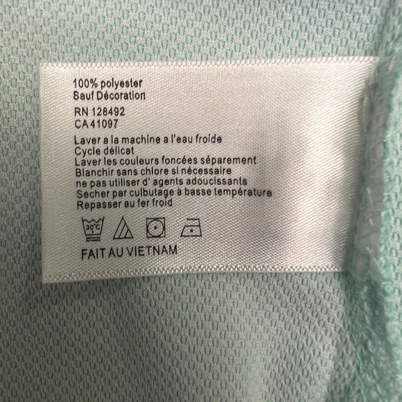 Greg Norman Collection PlayDry polo - size M - mint NWT - Picture 7 of 9